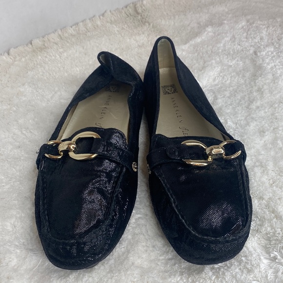 ANNE KLEIN "Myles " Black Snake Skin Loafers Gold Bit 9 - Picture 4 of 10